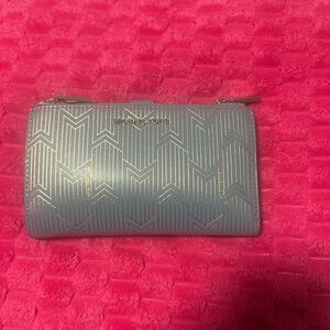 ✨Michael Kors wallet ✨